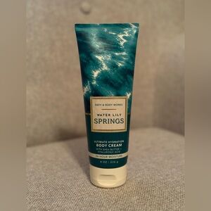 BBW-Water Lily Spring Body Cream